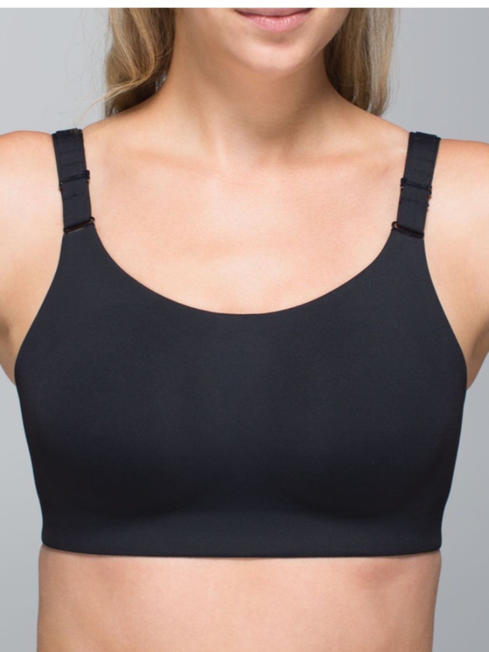 Lululemon Booby Bracer Bra Sz 36D Black